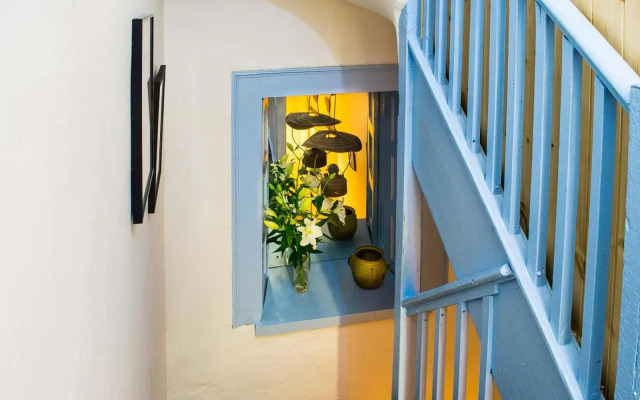 Cleo Gallery Apartments