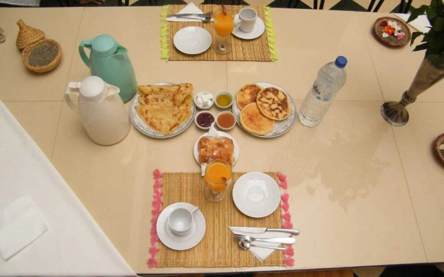 Hostel Mondial