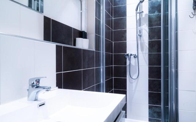 Studio 27 - 2eme etage