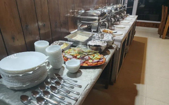 Hotel Savi Shallidrishya