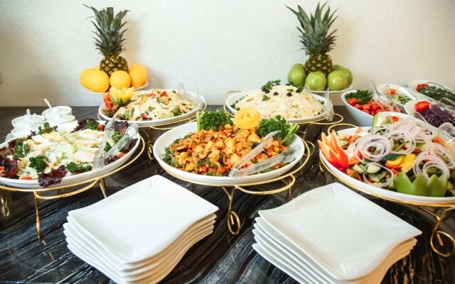 Golden Mir Hotel & Spa