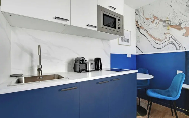 Modern Sutdio for 2 With A/C - Near Montmartre