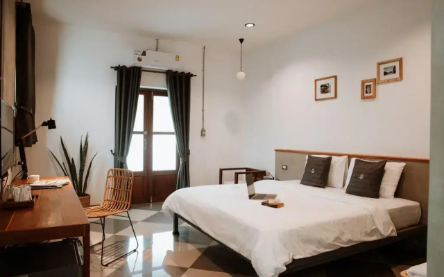 Baan Chiang Bed Lampang