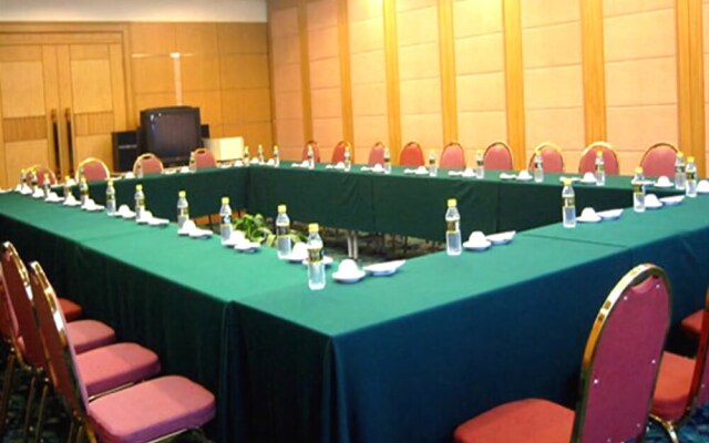 GreenTree Inn Yangzhou Shou West Lake Business Hotel