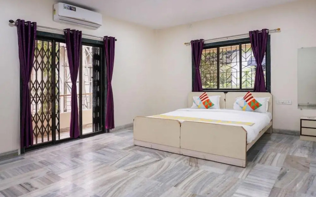 "Oyo Home 19648 Spacious Stay Near Wax Musuem"