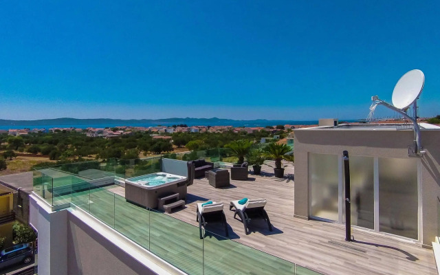 Luxury Apartments Villa Arta