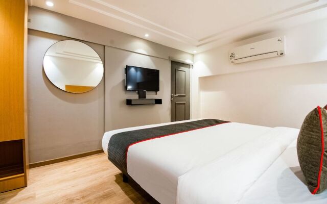 OYO Flagship 18252 Supreme Hotel Cuffe Parade