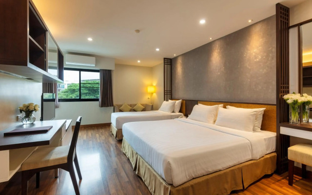 The Grand Napat
