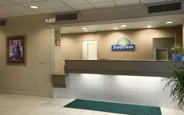 Days Inn by Wyndham Sidney OH