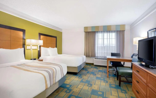 La Quinta Inn & Suites # 988