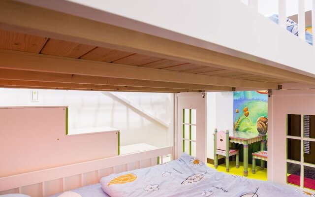 J.S 23 Kids Homestay