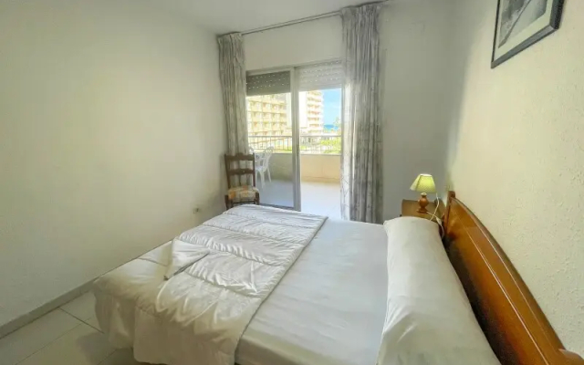 Apartamentos Azahar 3000