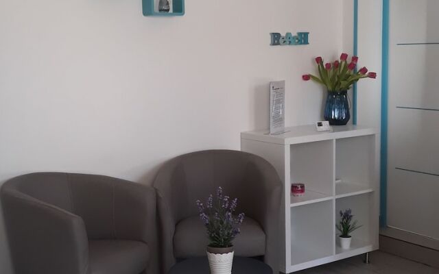 Eglantine et Chèvrefeuille