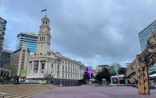 Queen Street 2BR Apartment With Free car Park — 2-star hotel in Auckland