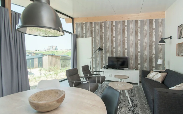 Modern Lodge With Nice Terrace, in Bloemendaal