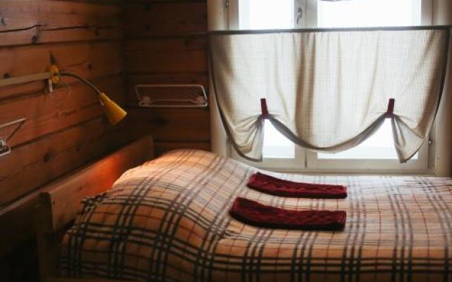 Postoyalyy Dvor Chalet 