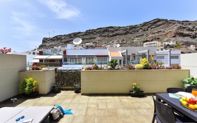 Penthouse in Mogan IV With Terrace