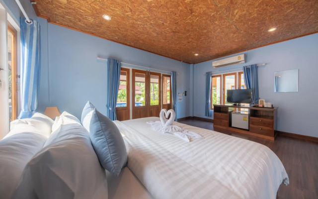 Sea Far Resort