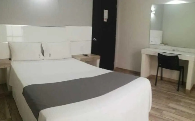 Hotel Gallo Rubio
