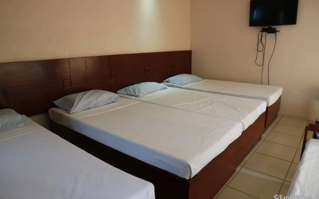 Tropical Sun Inn Palawan