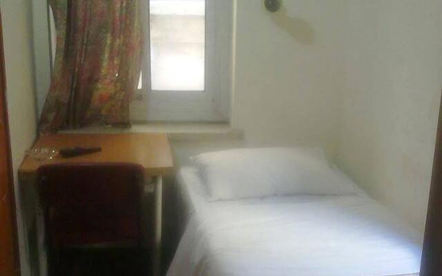 Hotel Habira