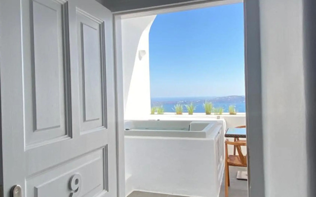 Nomikos Villas