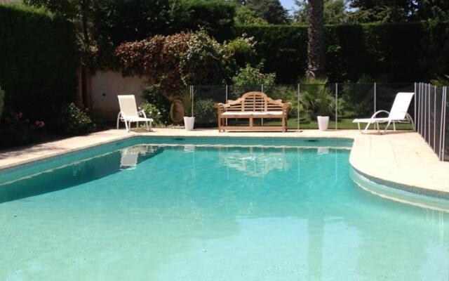 Chambre Villa La Garde