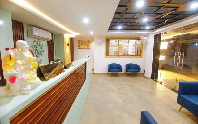 Paarth Grand