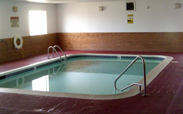 Capri Inn and Suites of Beatrice