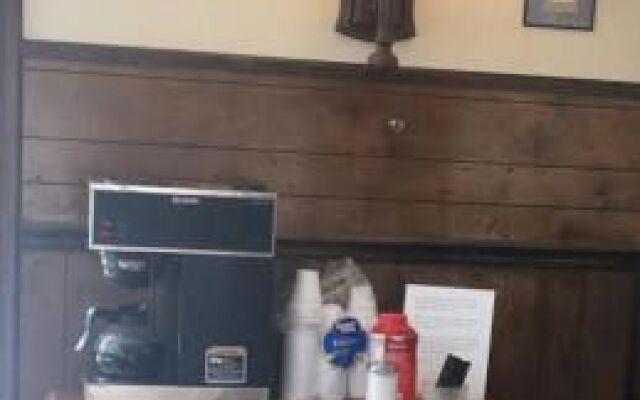 Budgetel Inn and Suites Dalton