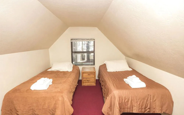 3195 Pasadena Avenue By Redawning