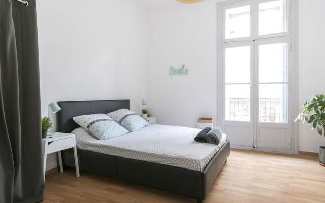 Flamingo Appartment Center Diderot 2