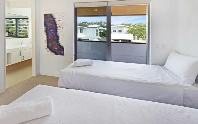 Alamode Apartments