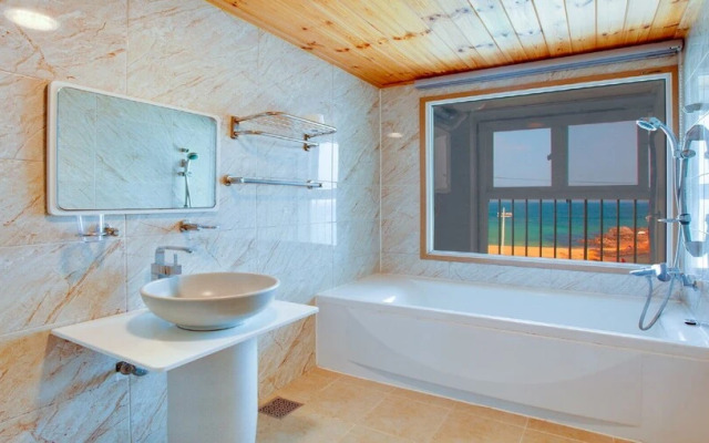 Gangneung Seaview Pension