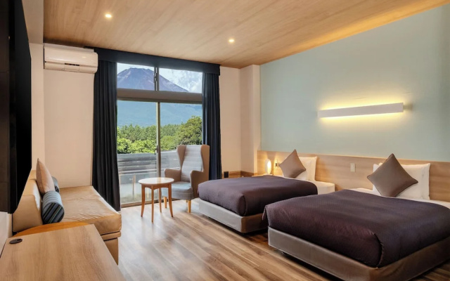 Wan Wan Paradise Premier Yamanakako – Guest Rooms – Yamanakako