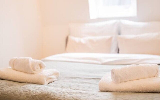 Serviced 3BR Apartment in Utrecht