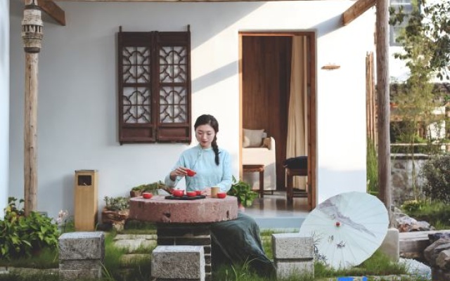 Jiujianfang B&B
