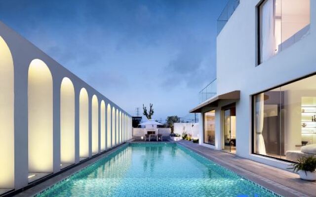 Shanghai Jinlin Manor