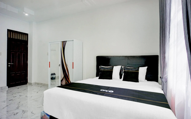 Hotel O Sm Raja Guest House – Guest Rooms – Medan