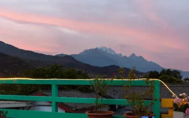 Lijiang Sugar Master Inn