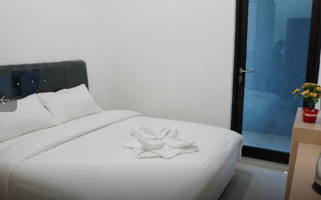 Amaze Hotel