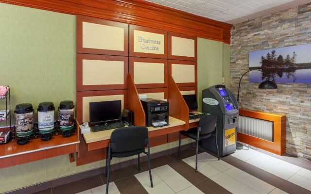 Comfort Inn Toronto Airport