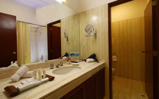 GHL Hotel Lago Titicaca