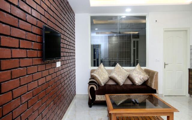 OYO 13769 Home Spacious 3BHK Kasauli