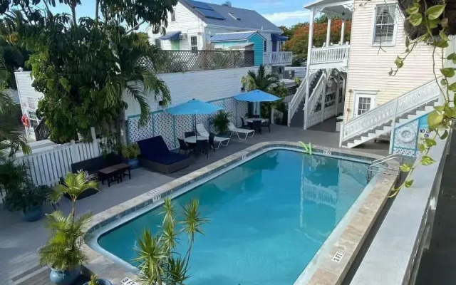 The Palms Hotel