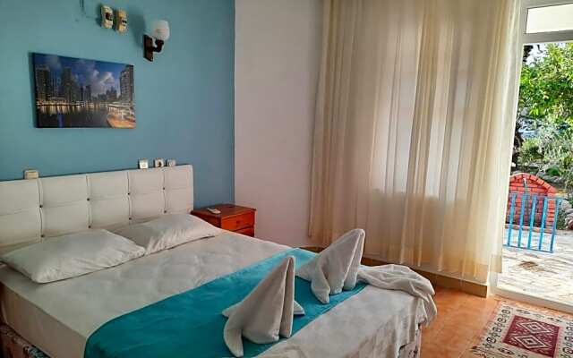 Maviay Hotel