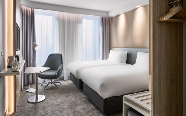 Holiday Inn Express Warsaw - The HUB by IHG