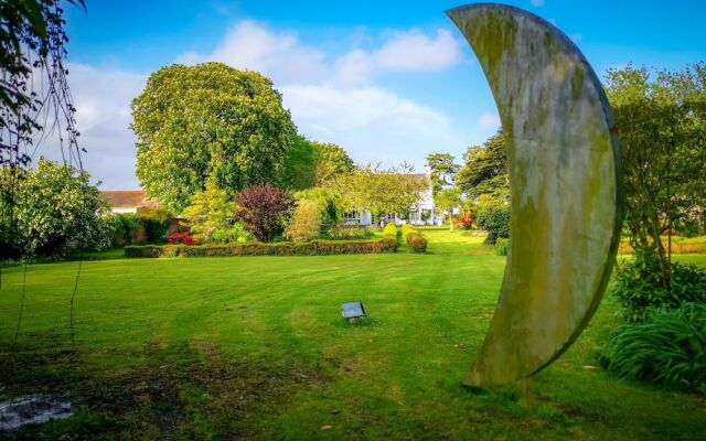 Cedar House Boutique B&B