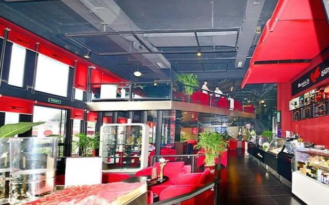 Leshan Celebrity Hotel