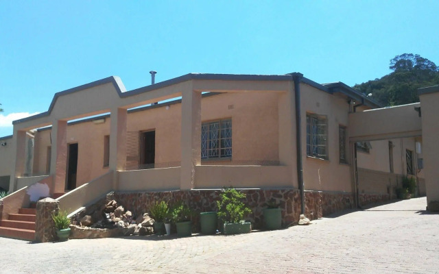 Suburbian Lodge